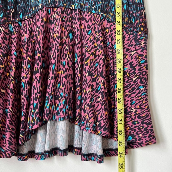 Logo Lori Goldstein Animal Print Short Sleeve Tunic Top Pink Teal Womens M - Picture 7 of 10